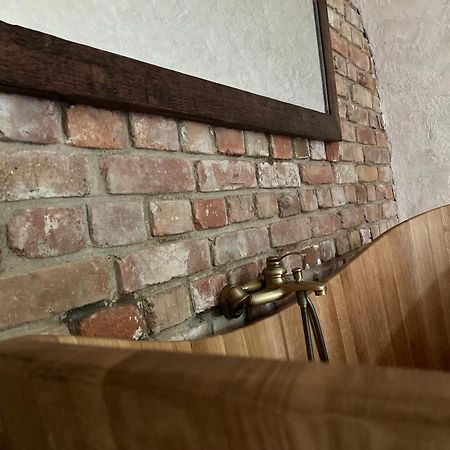 Kishosszuret Vendeghaz Hotel Pecsvarad Bagian luar foto