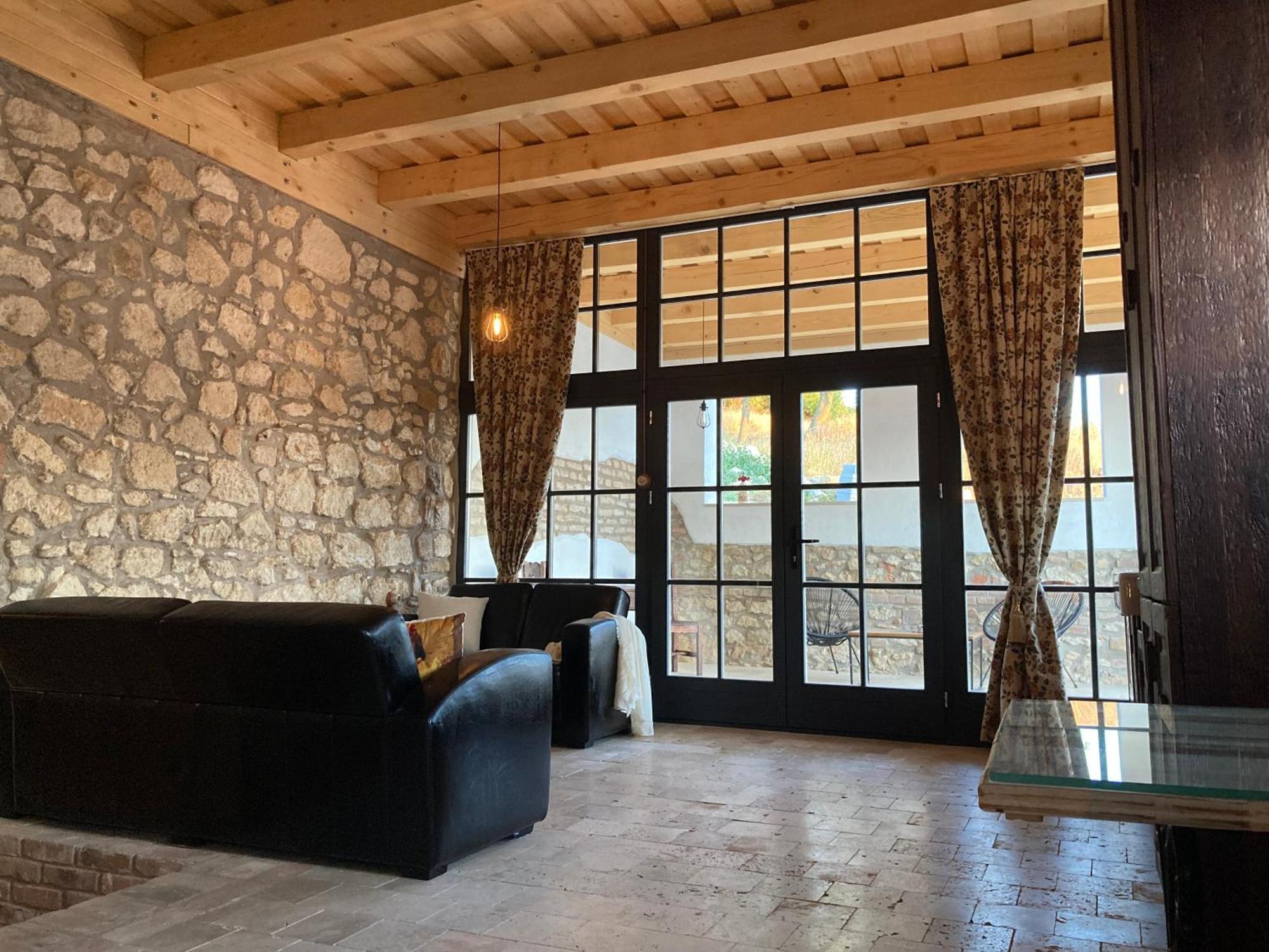 Kishosszuret Vendeghaz Hotel Pecsvarad Bagian luar foto
