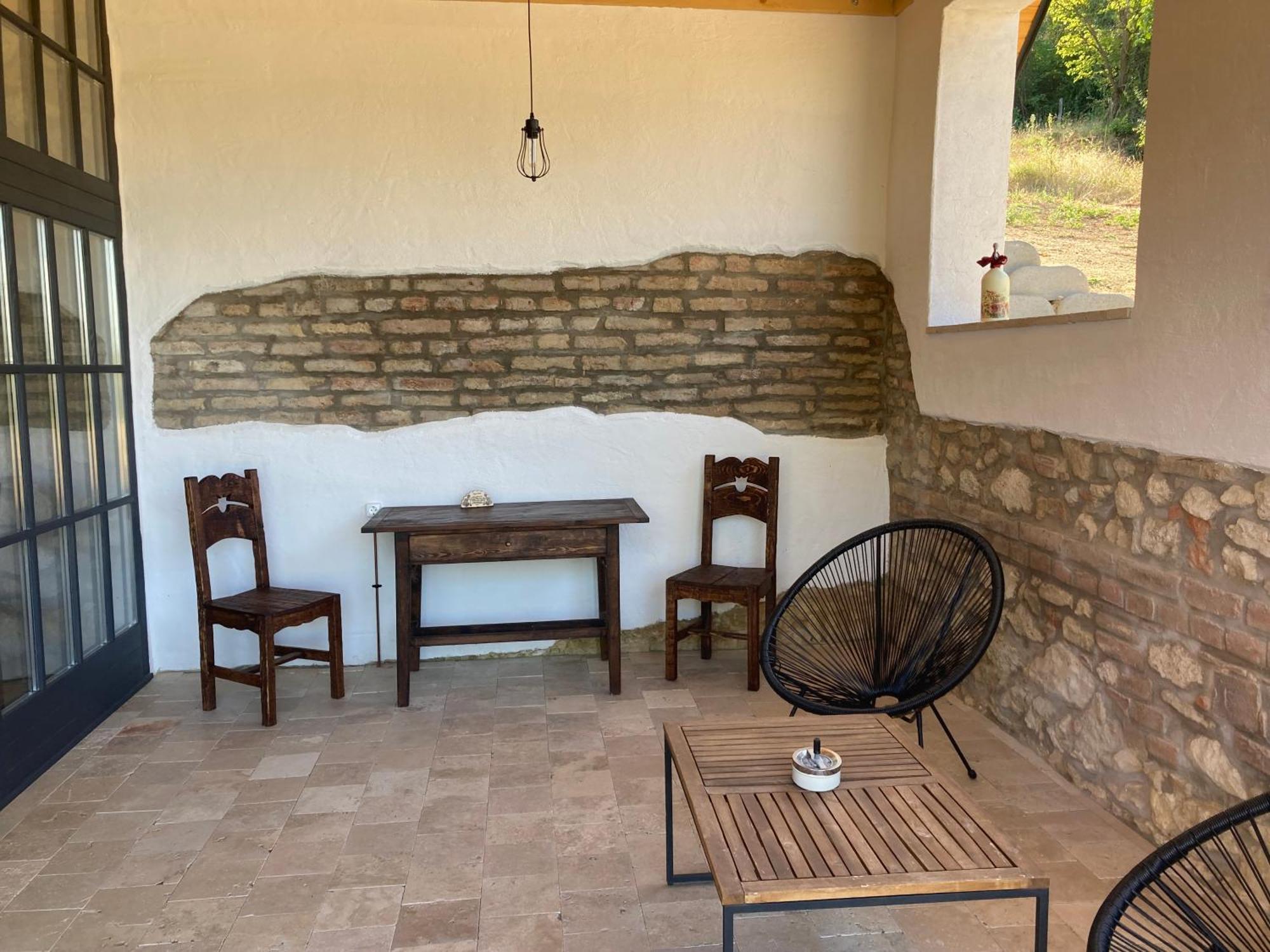 Kishosszuret Vendeghaz Hotel Pecsvarad Bagian luar foto